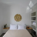 Aegean Diamonds Luxury מונוליתוס