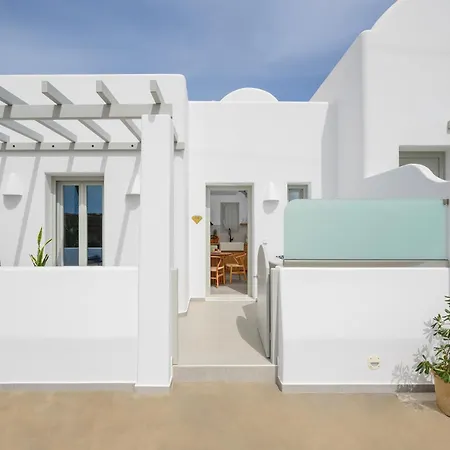 Aegean Diamonds Luxury מונוליתוס